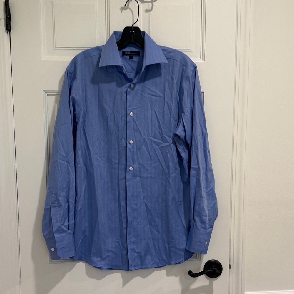 Classic Blue Dress Shirt with Pointed Collar